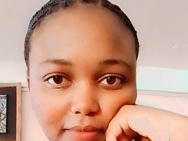 UrFavQueeni - Live porn &amp; sex cam - 24679001