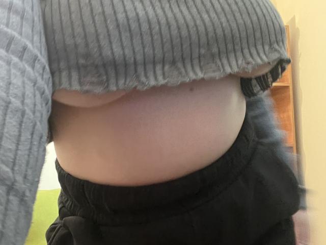 DiLaria - Live Sex Cam - 24680725