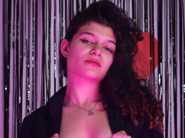 WendyBeckettX - Live porn &amp; sex cam - 24698109