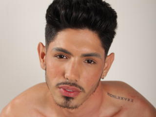 FabrizzioHot - Sexe cam en vivo - 24700125
