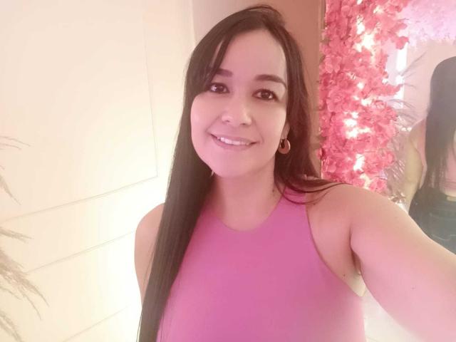 TamaraFoxy - Live porn &amp; sex cam - 24701385