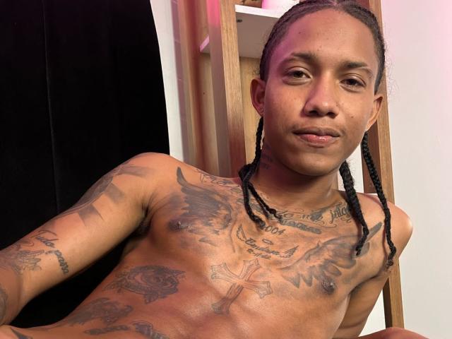 TylorScoth - Sexe cam en vivo - 24703069
