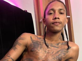 TylorScoth - Live porn &amp; sex cam - 24703089