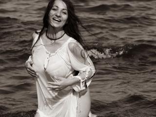 GinaONeon - Live sex cam - 24703977