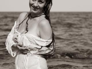GinaONeon - Sexe cam en vivo - 24703985