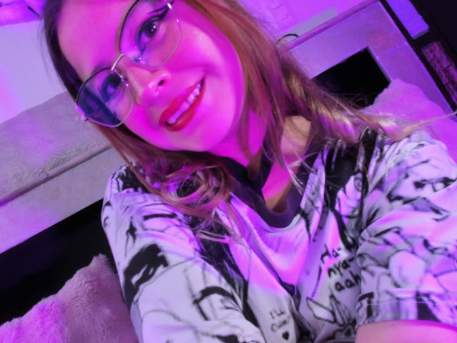 MelaniBecker - Live Sex Cam - 24705125