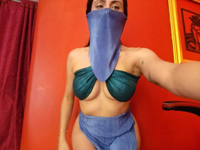 LailaIsa - Live sex cam - 24706033
