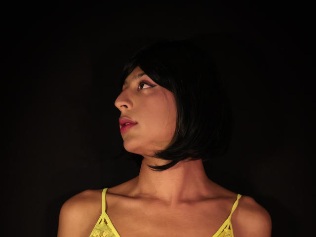 RoxanaCooper - Live sex cam - 24706413