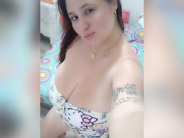 ElektraRous - Sexe cam en vivo - 24708201