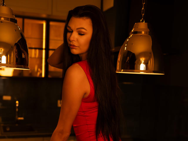 DariaHypnotic - Live Sex Cam - 24709177