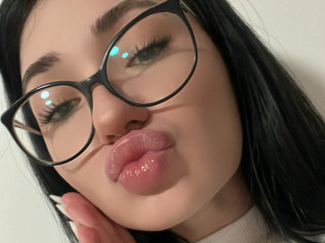 AllisonCindy - Live sex cam - 24710865