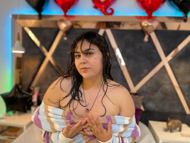 LucieDeLaFontaine - Live porn &amp; sex cam - 24711889