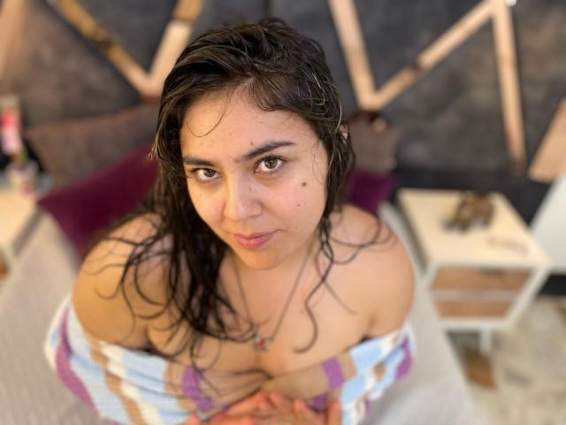 LucieDeLaFontaine - Sexe cam en vivo - 24711897