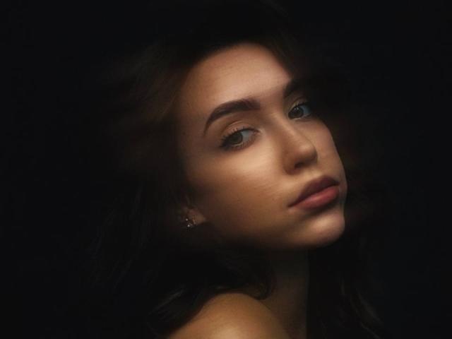 ClioAir - Live sex cam - 24712709