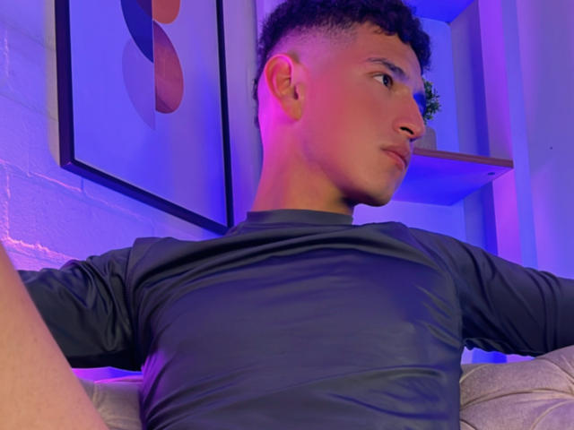RonnyCurls - Live sexe cam - 24717145