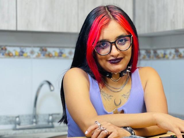 QuincyMorgan - Live sex cam - 24717205