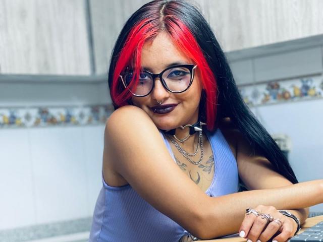 QuincyMorgan - Live sex cam - 24717213