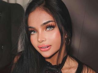 SexyAdrianaQueenTS - Live sex cam - 24718545