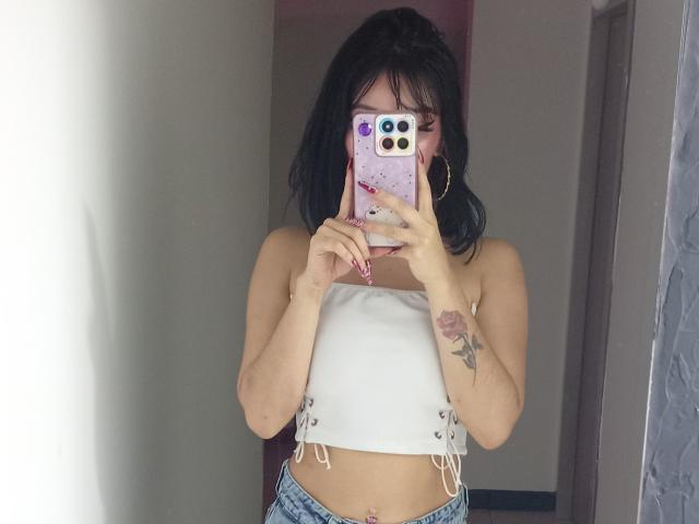 LindaWatsong - Live porn &amp; sex cam - 24719477