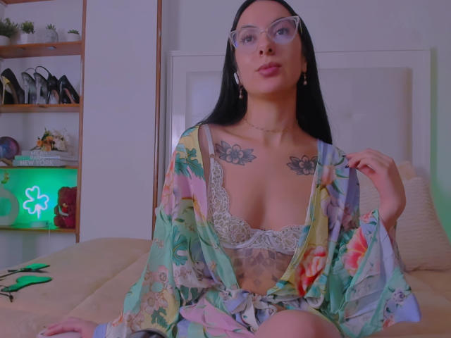 SarahLuna - Live sex cam - 24724337