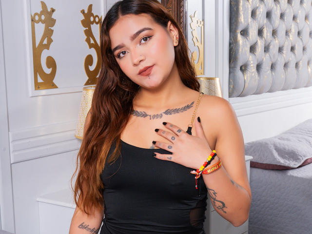 JulianaPorter - Live porn &amp; sex cam - 24730201