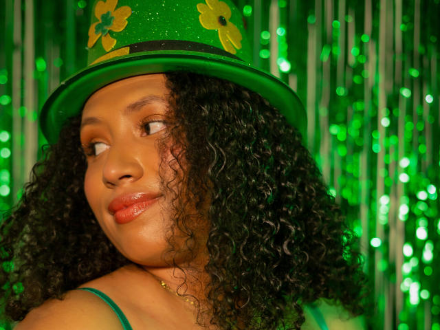 KarinaLovey - Live sex cam - 24732153