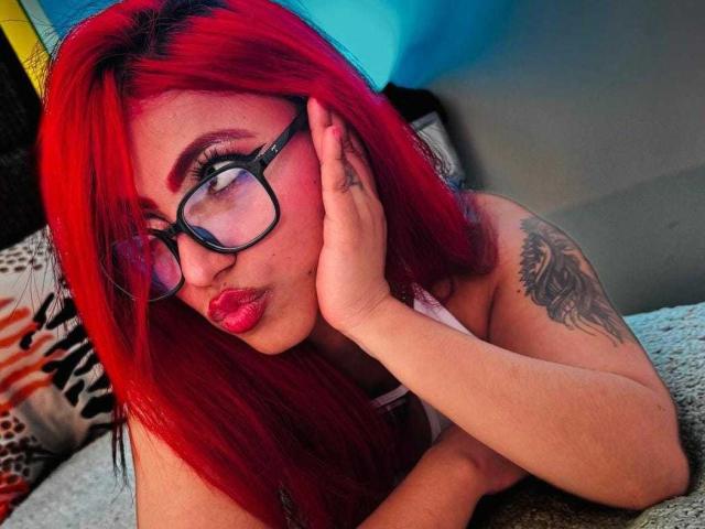 NaomiThomson - Live porn &amp; sex cam - 24732209