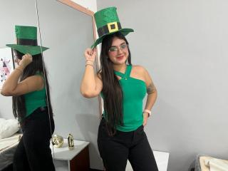 VictoriaSaens - Live sex cam - 24732421