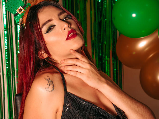 ArianaWithe - Sexe cam en vivo - 24732673