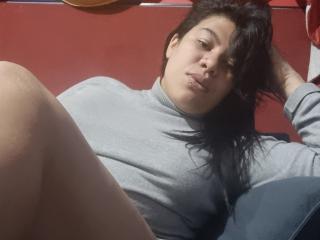 AlmaWhite69 - Live sex cam - 24733513