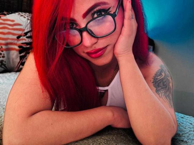 NaomiThomson - Live porn &amp; sex cam - 24734053