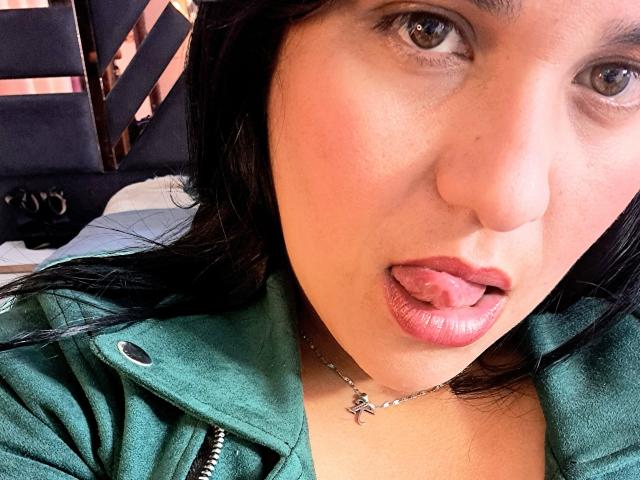 VivianaThomson - Live porn &amp; sex cam - 24734497