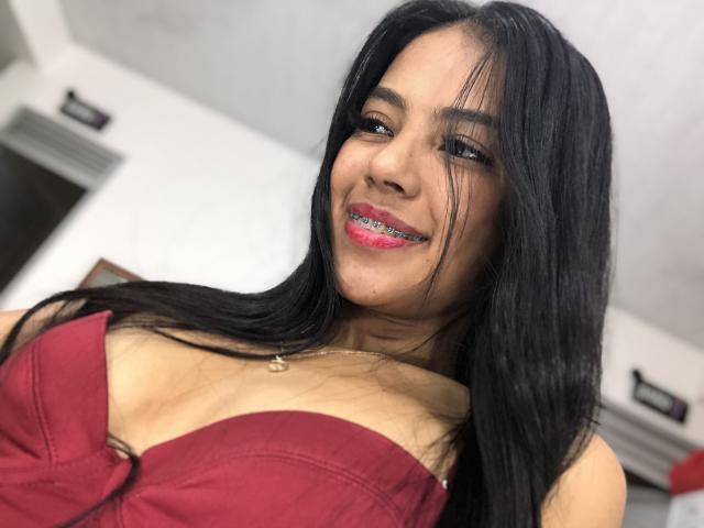EstrellaHoott - Live sex cam - 24735225