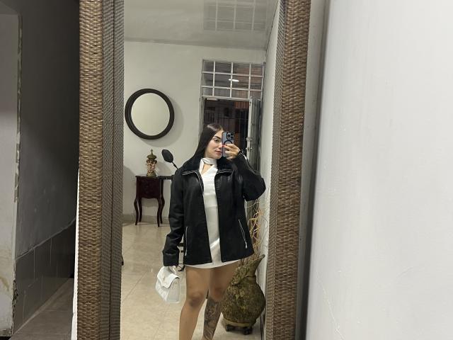 SharonKlart - Live sexe cam - 24737545