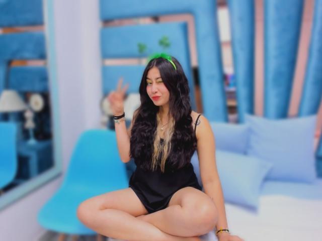 Genesiss - Live porn &amp; sex cam - 24741961