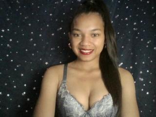 NaomiSunny - Live sex cam - 24743497