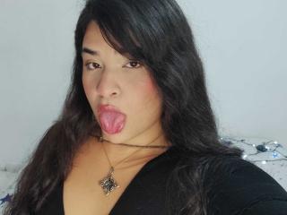 AntonelaPark - Live sex cam - 24748001