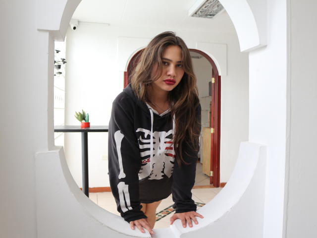 LillyJones - Live porn &amp; sex cam - 24749649