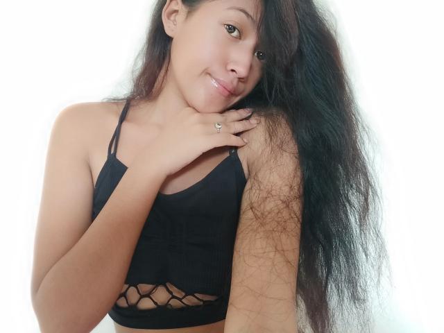 ChloeWu - Sexe cam en vivo - 24756521