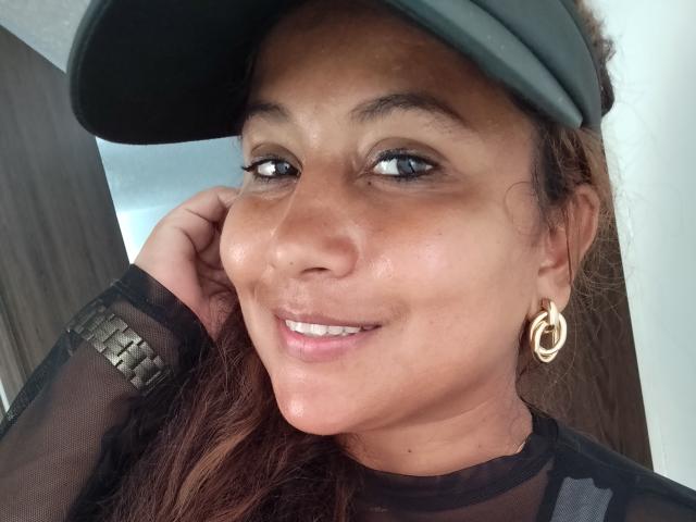 YiyaHot69 - Live porn &amp; sex cam - 24763613