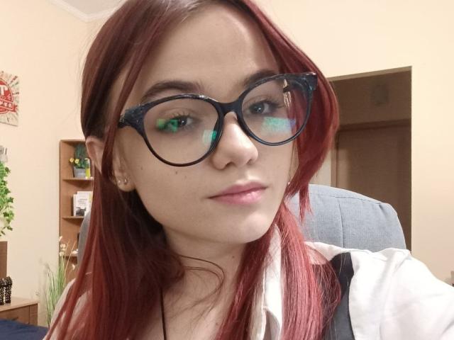 AlianaSweet - Live porn &amp; sex cam - 24765433