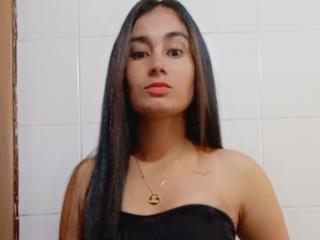 EmaRelling - Live sex cam - 24766833