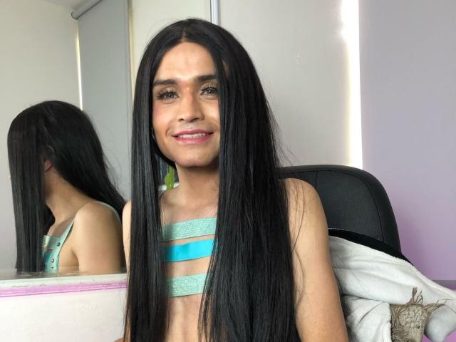 AlejoVelazco - Live sex cam - 24770885