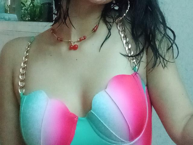 LindaWatsong - Live sex cam - 24771081