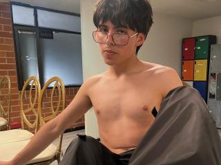 PepperTwink - Live sex cam - 24778321