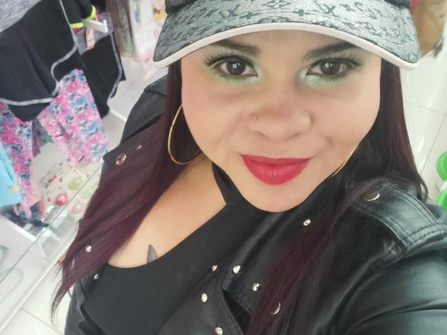 NicollMoreau - Live porn &amp; sex cam - 24779189