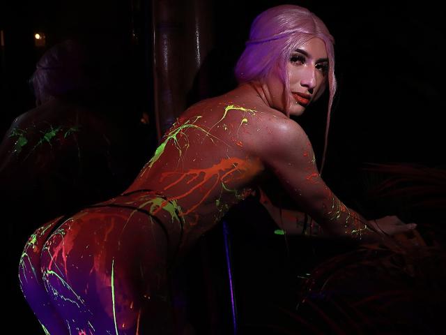 EmiilySaenz - Live sex cam - 24779585