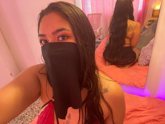 AlanaHalamm - Sexe cam en vivo - 24782449