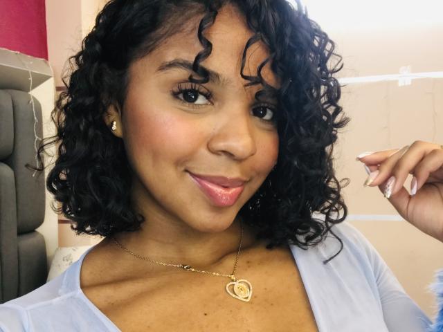 LisaMendez - Sexe cam en vivo - 24786537