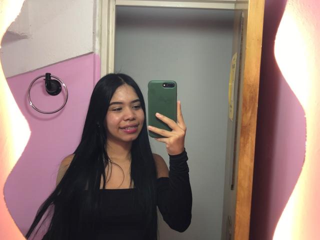 EmaGarces - Live sex cam - 24787897